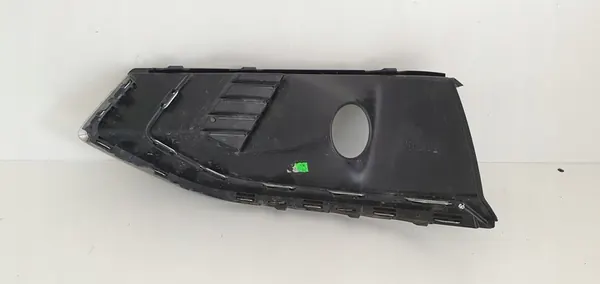 Rejilla de Parachoques Derecho AUDI A4 B9 8W0807682AK image 2