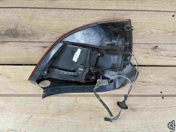 LÁMPARA TRASERA DERECHA CITROEN SAXO image 2