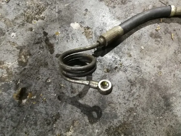 Styrhjälpslang OEM BMW E30 (407) - Begagnad image 4