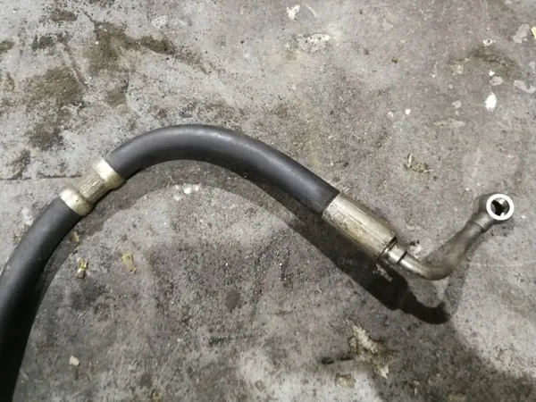 Styrhjälpslang OEM BMW E30 (407) - Begagnad image 5