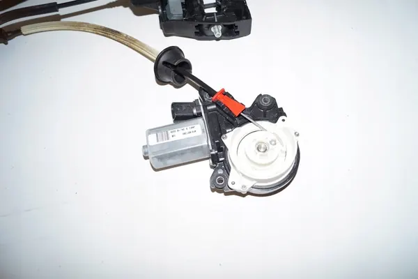 AUDI A8 D4 4H Türschloss Rechts Vorne 10 Pins image 4