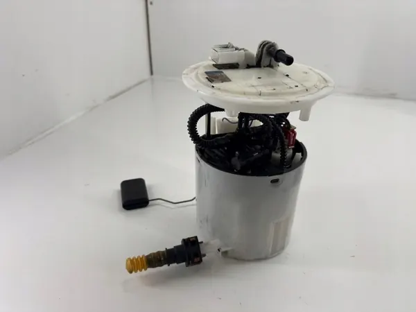 Pompe à carburant Dodge Durango 2019 5.7 HEMI OEM 68250900AA image 3