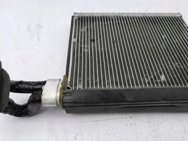 Honda Civic IX 2012 Lämmitysydin Ilmastointi OEM AMD133443 image 5