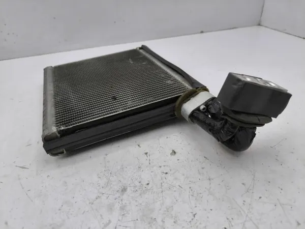Honda Civic IX 2012 Lämmitysydin Ilmastointi OEM AMD133443 image 7