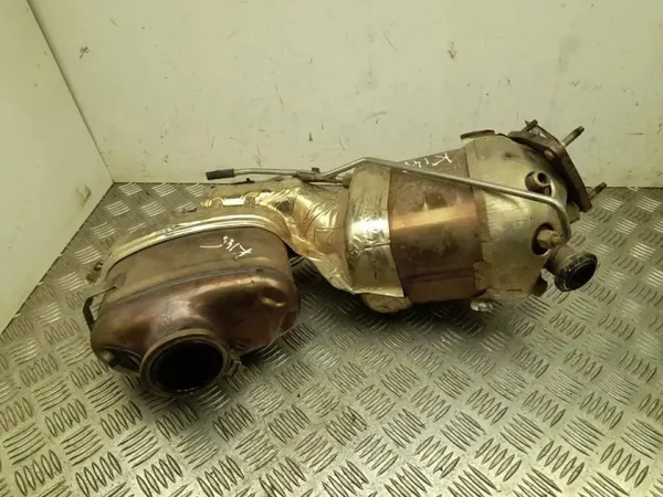 Katalysator OEM M8D25H240AC för Land Rover image 2