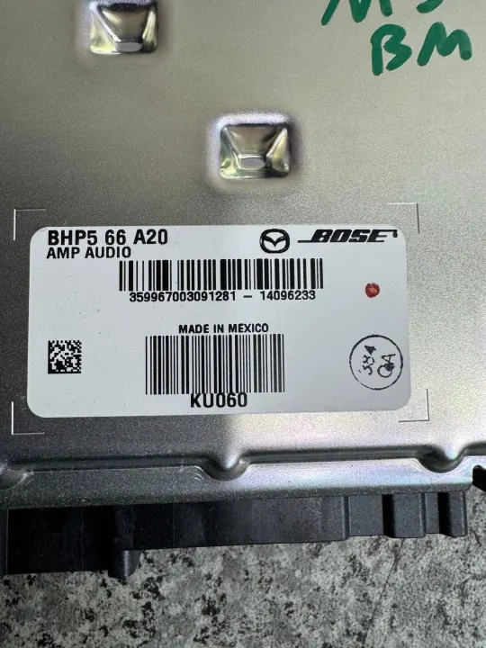 Bose Radio-vahvistin BHP5 66 A20 Mazda 3 BM 2013-2017 image 6
