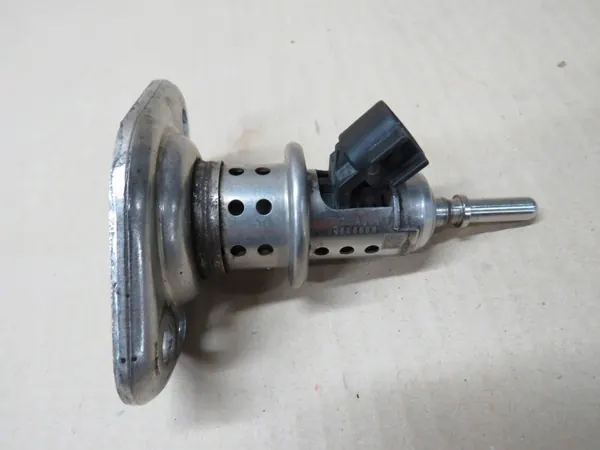 Inyector AdBlue OEM 55485888 para Opel Insignia A image 2