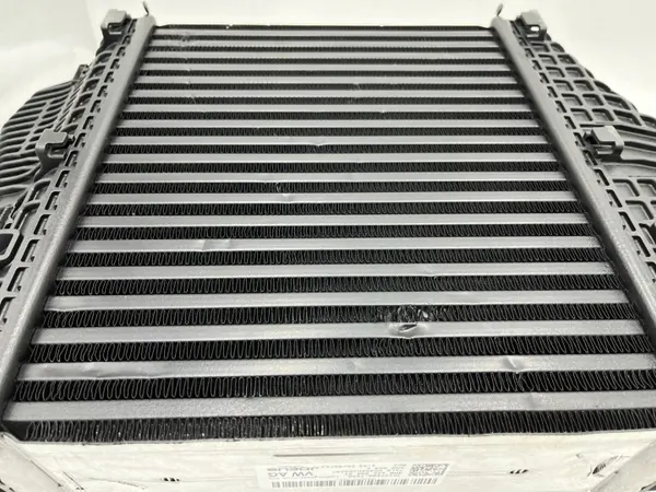 Höger intercooler OEM 4M0145804BT för Porsche Cayenne image 6