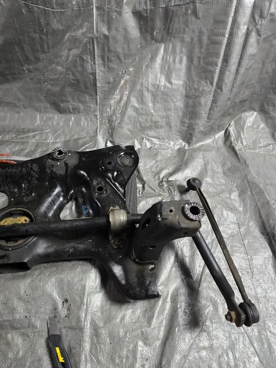 SUSPENSION AVANT SKODA KAROQ 3Q0199315K 3Q0199315D image 4