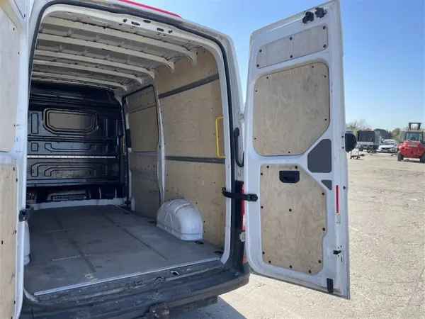 OEM ZABUDOWA PAKI SKLEJKA Lattia L3H2 FWD VW Crafter II image 4