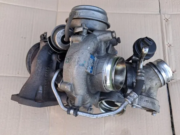 Turbo BMW F07 F10 F01 X5 E70 X6 E71 7808166 image 2
