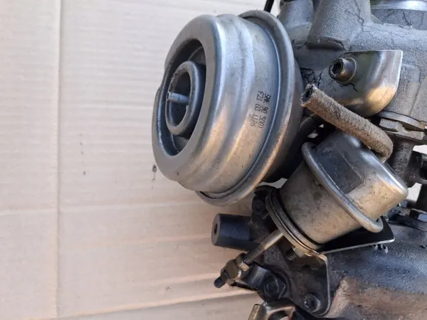 Turbo BMW F07 F10 F01 X5 E70 X6 E71 7808166 image 5