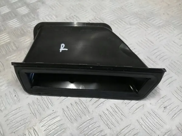 Ilmansuodinkotelon OEM 2Q0129618 VW Tiguan II:lle image 2