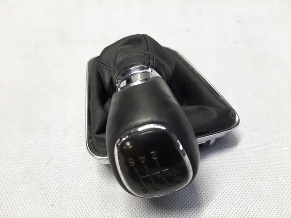 Gear Shift Lever Skoda OE 5JB711456 image 1