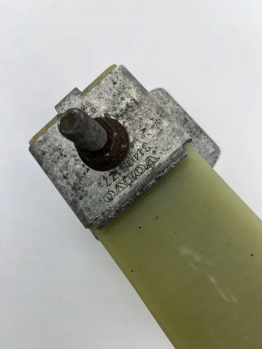 Volvo V90 taka-iskun jousi OEM 31387944 image 10