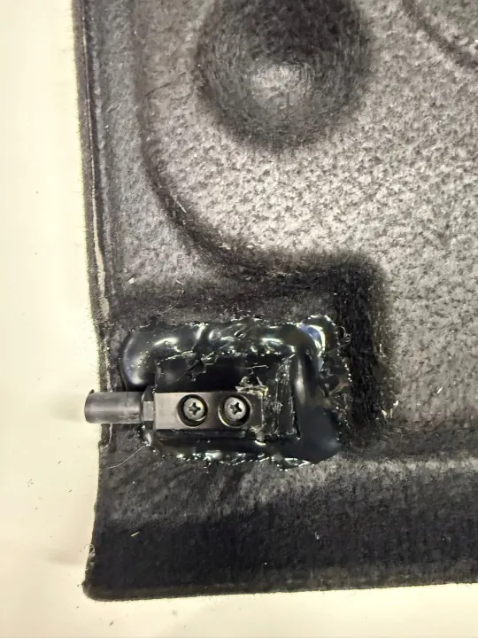 OEM-takakonttihylly SEAT Leon II:lle 2005-2012 image 3