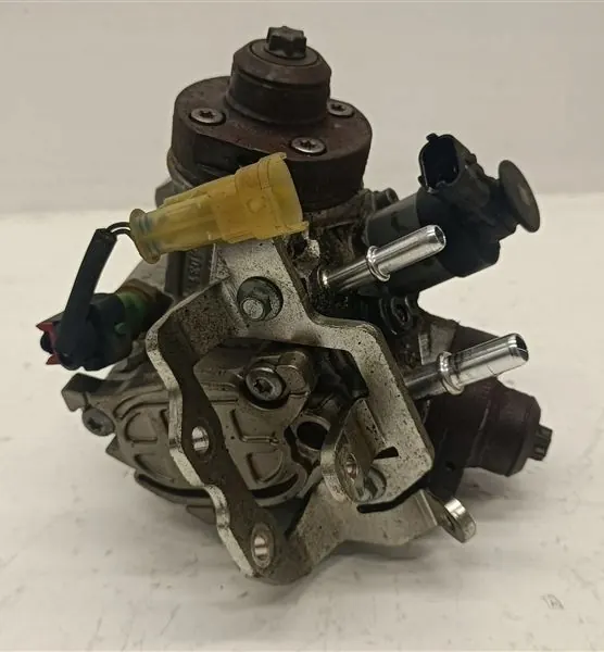 Bomba de inyección OEM AH2Q-9B395-AD para 3.0 HDI V6 image 4