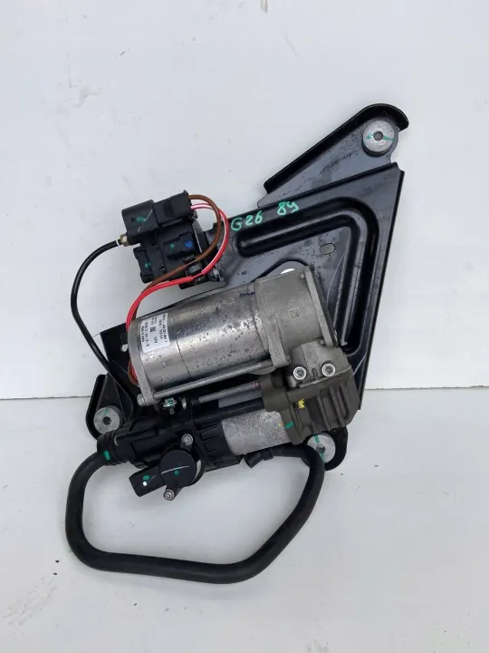 BMW i4 Hinterachsluftfederung Kompressor OEM 6894450 image 2
