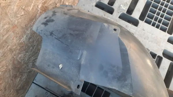 Front Right Wheel Arch Volvo V70 II 2.4B 30655666 image 2