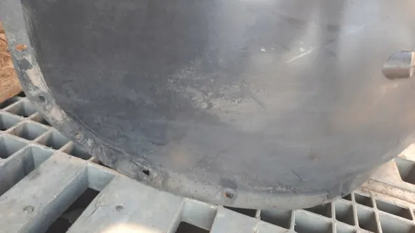 Front Right Wheel Arch Volvo V70 II 2.4B 30655666 image 5