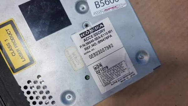 Lecteur GPS Honda OEM 39540-SEA-E110-M1 image 3
