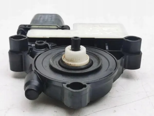 VW 5Q0959811D linker achterdeur raammotor 1.4L image 3