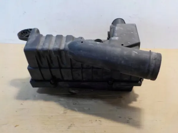 Luftfilterhus OEM 1K0129607S för VW Golf image 3