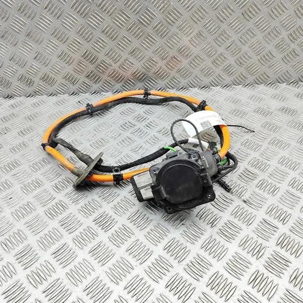 Câble de Charge de Batterie Mercedes-Benz E (W213) 2.0L A2135405005 image 4