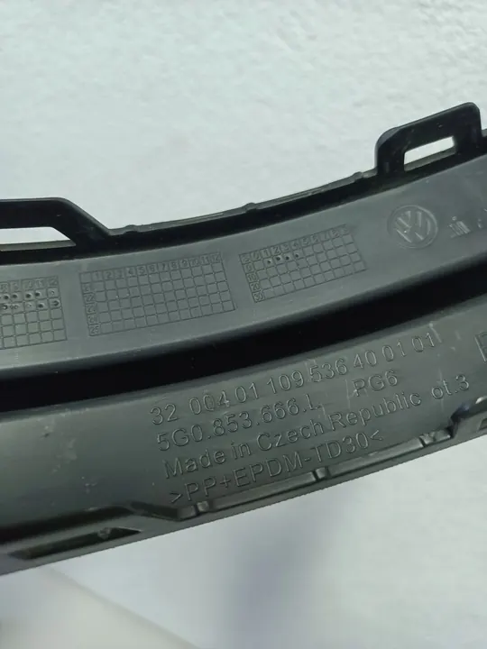 VW GOLF 7 Griglia Paraurti Destra Inferiore 5G0853666L image 3