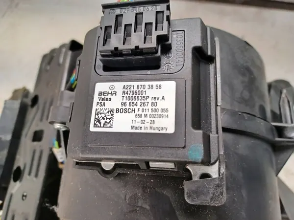 Résistance de soufflante Mercedes-Benz GL X164 OEM A2218703858 image 4