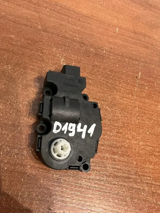 Moteur de clapet D1941 pour Mercedes-Benz C W204 Diesel image 2