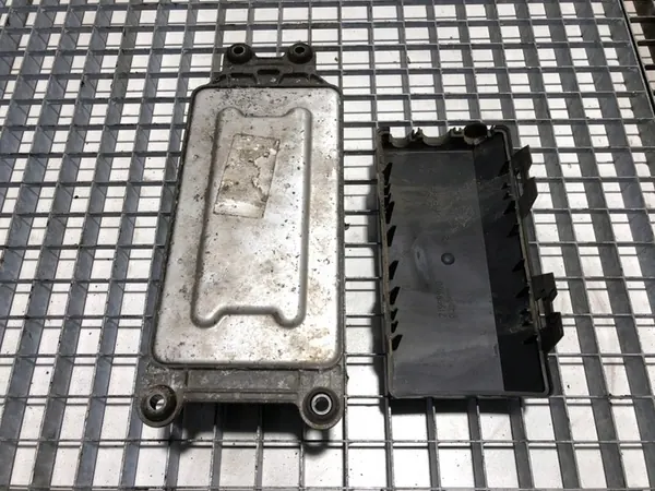 Módulo CCIOM Volvo FH II 22053759 image 2