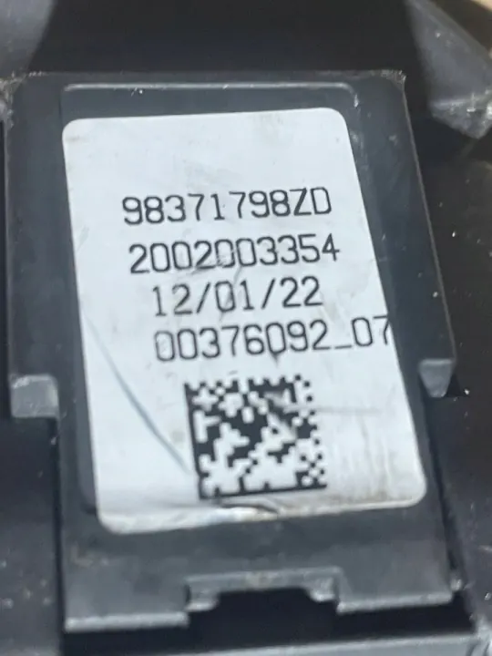 Peugeot 5008 II Cortina de Maletero OEM 98371798ZD image 4
