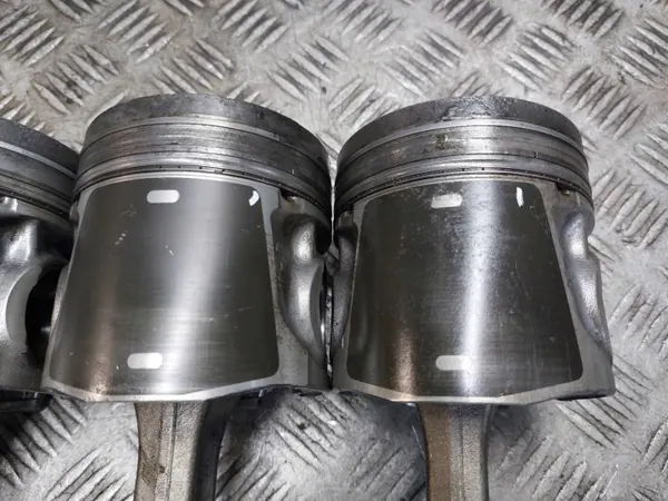 Kit Piston & Bielle OEM F1CFL411 pour Iveco Daily image 3