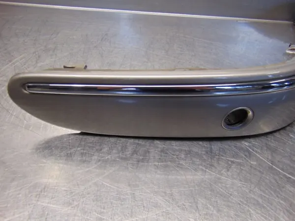 Bande de pare-chocs avant OEM A2038856221 Mercedes Classe C image 10
