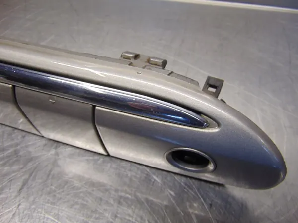 Bande de pare-chocs avant OEM A2038856221 Mercedes Classe C image 6