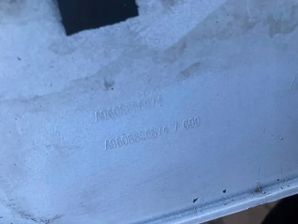 Protection d'aile gauche OEM A9608856874 Mercedes Actros MP4 image 4