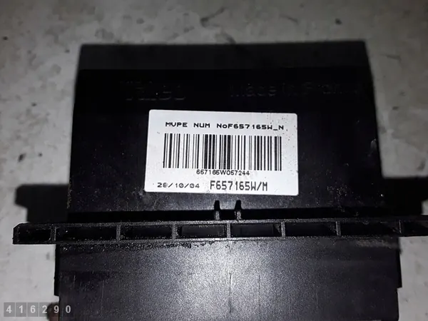 Verwarmingsweerstand Relais Citroen C4 2005 F657165W image 2