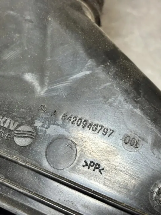 Mercedes GLE W166 ilmanottoletku OEM A6420948797 image 5
