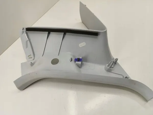 OEM 9811349077 Garniture Pilier Arrière Droit Peugeot 5008 II image 9