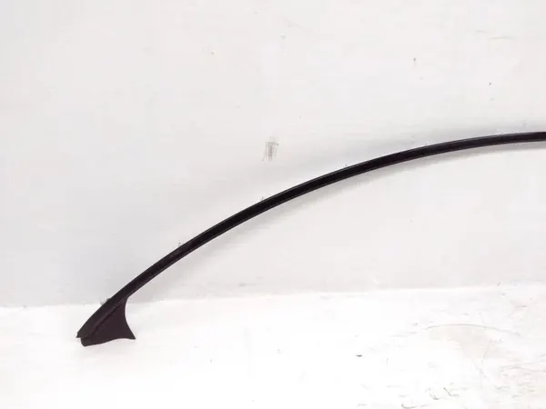 Mercedes CLA W117 Kattohela OEM A1176730283 Oikea image 3