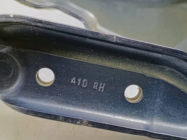 Hastes do capô Honda CR-V 2025 FOB51931 image 2