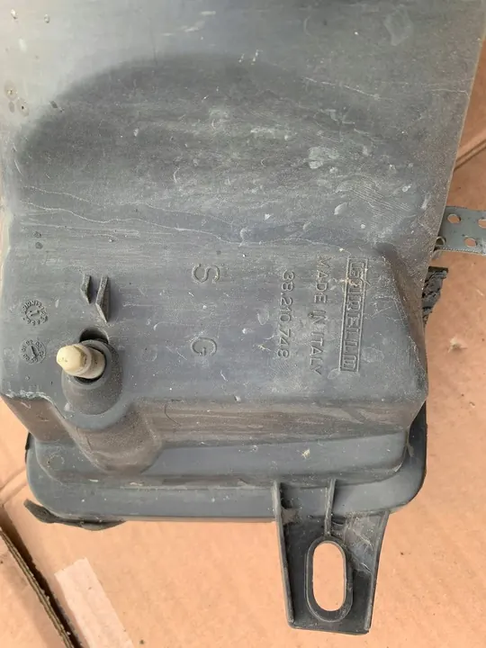 Farol dianteiro esquerdo Renault Master II 7701044518 danificado image 4