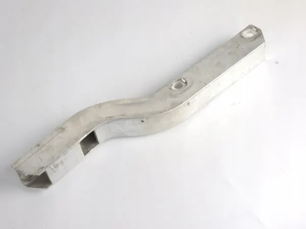 Support droit radiateur OEM 17117583120 BMW image 9