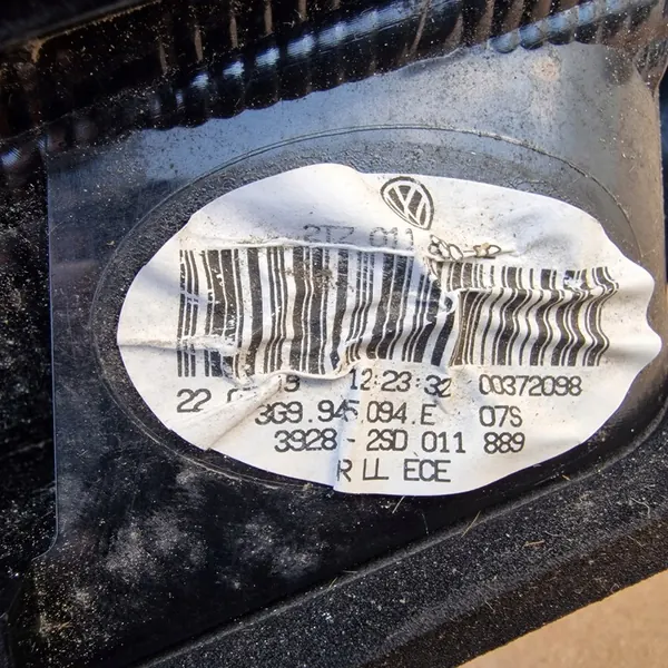 VW PASSAT B8 KOMBI LUZ TRASERA DERECHA 3G9945094E image 5