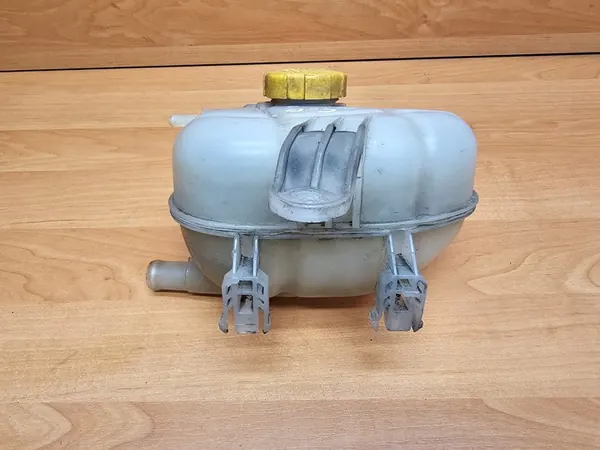 Ausgleichsbehälter 55702164 Opel Corsa D image 3