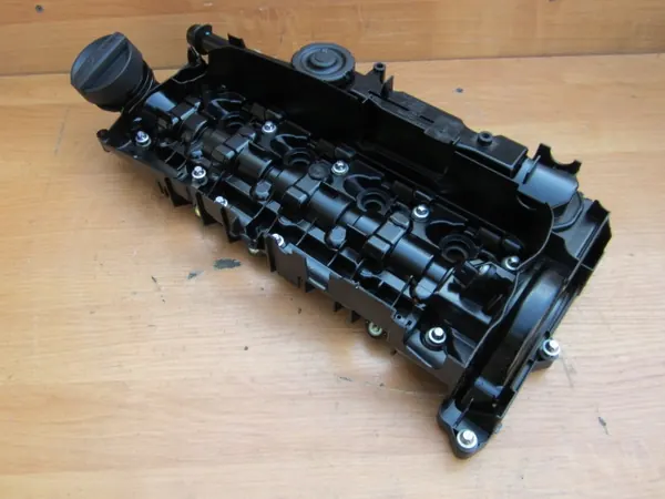Tampa de válvula BMW X3 X5 X6 B47 8581798 OEM image 9