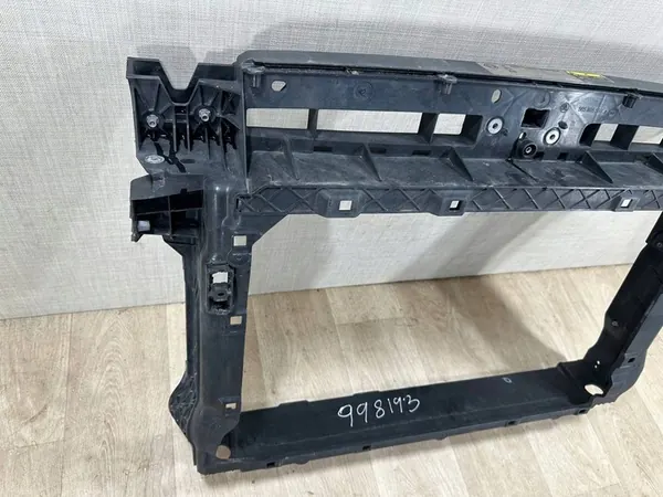 Parachoque dianteiro ŠKODA KODIAQ 565805588J image 2