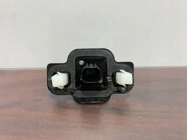 Toyota RAV4 V takakamera OEM 867B0-42030 image 3