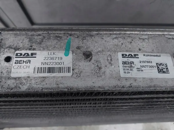 DAF XF Intercooler OEM 2236719 - Käytetty Kunnossa image 3